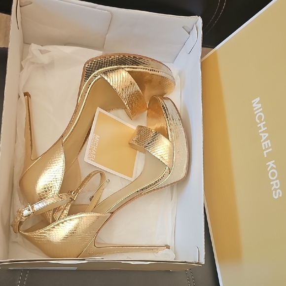 Michael Kors Gold Strappy Stiletto Heels - Picture 1 of 3